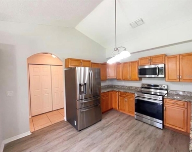 1801 Missouri Avenue - Photo Thumbnail 4