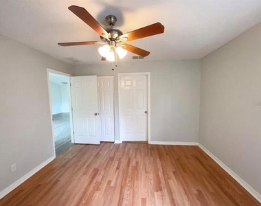 1801 Missouri Avenue - Photo Thumbnail 5