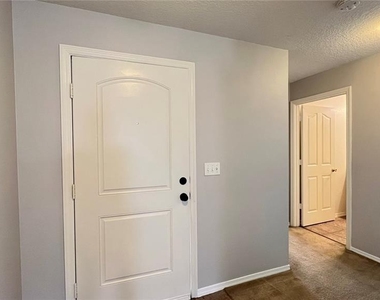 13609 Laranja Street - Photo Thumbnail 4