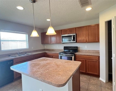 13609 Laranja Street - Photo Thumbnail 28