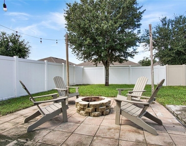 441 Sardinia Circle - Photo Thumbnail 20