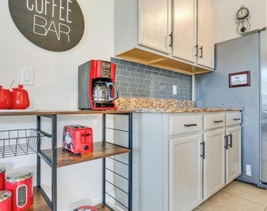 345 Sonja Circle - Photo Thumbnail 11