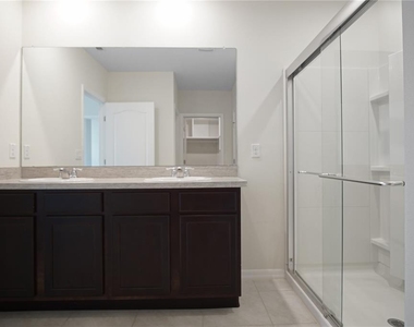 3189 Royal Tern Drive - Photo Thumbnail 16