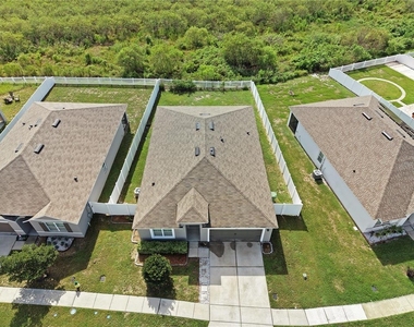 3189 Royal Tern Drive - Photo Thumbnail 4
