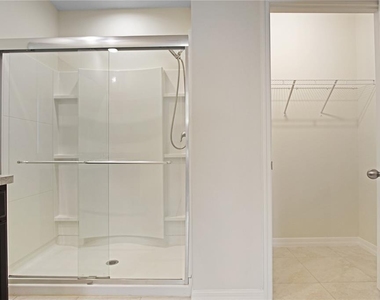 3189 Royal Tern Drive - Photo Thumbnail 14