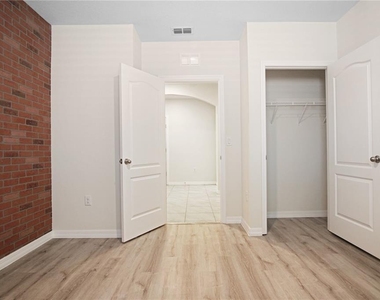 3189 Royal Tern Drive - Photo Thumbnail 25