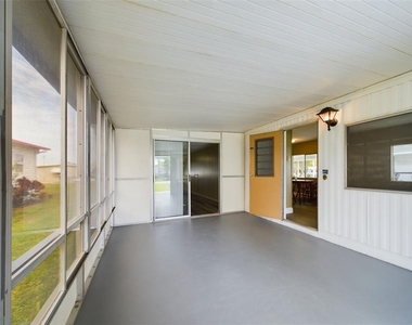 3502 Delaware Avenue - Photo Thumbnail 13