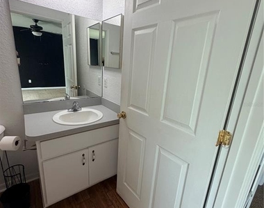 12335 Se 103rd Court - Photo Thumbnail 12
