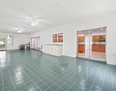 7860 Nw 56th Place - Photo Thumbnail 26