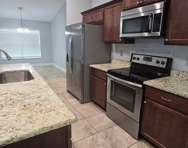 32 Pine Ct Loop - Photo Thumbnail 10