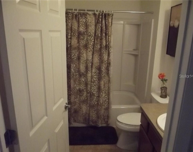 2022 Chesapeake Place - Photo Thumbnail 12