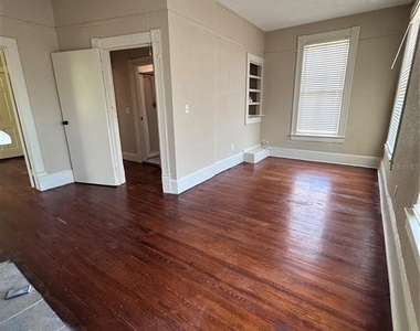 114 Ne Tuscawilla Avenue - Photo Thumbnail 7