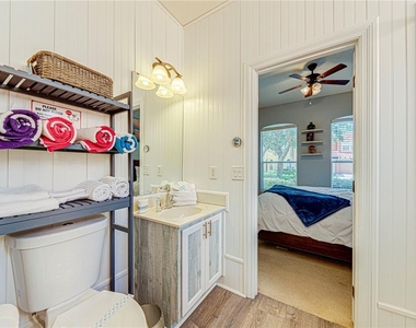 130 Orange Cosmos Boulevard - Photo Thumbnail 7