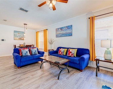 130 Orange Cosmos Boulevard - Photo Thumbnail 13