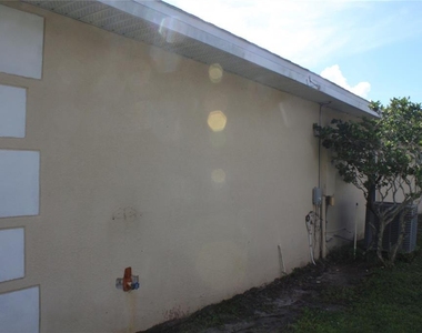 3020 Eagle Crossing Drive - Photo Thumbnail 28