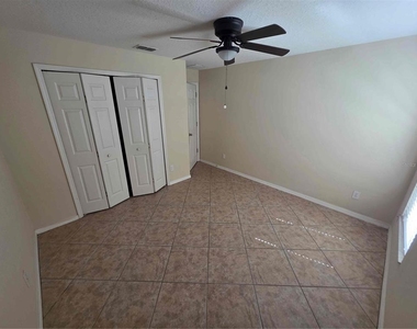 3020 Eagle Crossing Drive - Photo Thumbnail 6