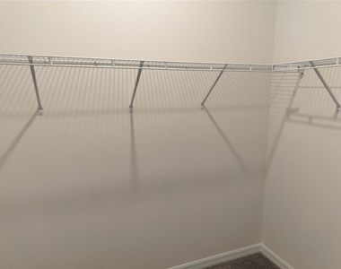 3140 Canopy Oak Boulevard - Photo Thumbnail 16