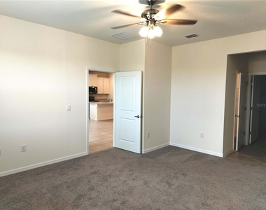 3140 Canopy Oak Boulevard - Photo Thumbnail 15