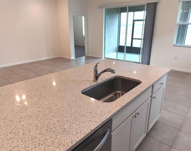 3140 Canopy Oak Boulevard - Photo Thumbnail 8