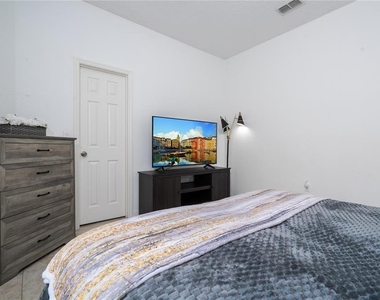 3774 Eagle Isle Circle - Photo Thumbnail 54