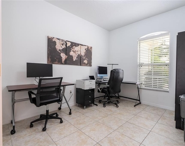 3774 Eagle Isle Circle - Photo Thumbnail 11
