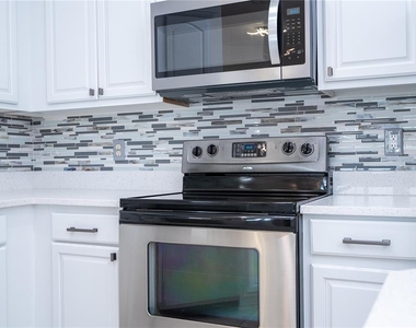 3774 Eagle Isle Circle - Photo Thumbnail 22