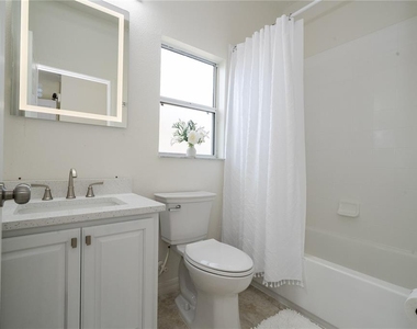 3774 Eagle Isle Circle - Photo Thumbnail 58