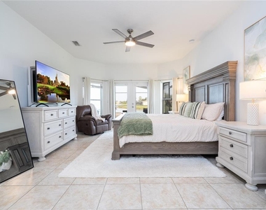 3774 Eagle Isle Circle - Photo Thumbnail 31