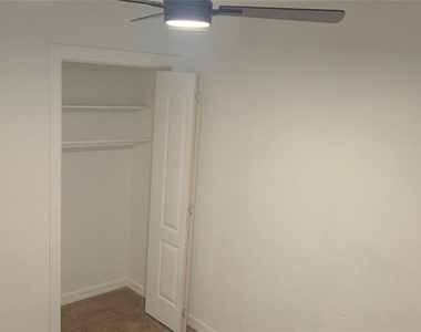 1412 Laurel Street - Photo Thumbnail 12