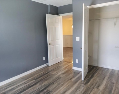 355 Granada Boulevard - Photo Thumbnail 14