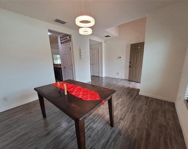 355 Granada Boulevard - Photo Thumbnail 3