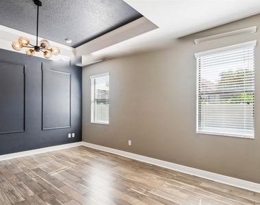 1756 Tonka Terrace - Photo Thumbnail 22