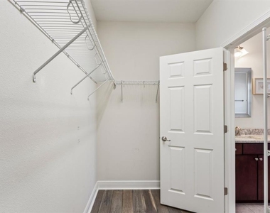 1756 Tonka Terrace - Photo Thumbnail 31