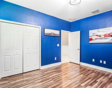 1756 Tonka Terrace - Photo Thumbnail 38