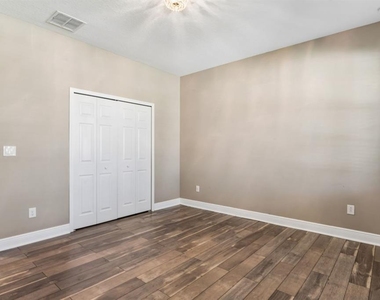 1756 Tonka Terrace - Photo Thumbnail 44