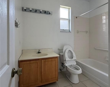 158 Magic Landings Boulevard - Photo Thumbnail 13