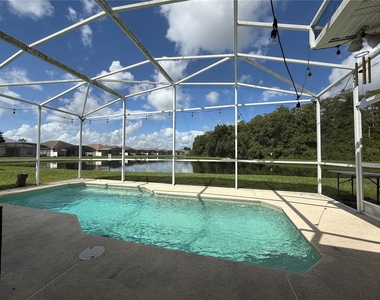 158 Magic Landings Boulevard - Photo Thumbnail 17