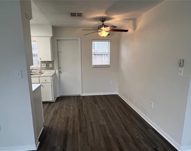 2406 Musselwhite Ave - Photo Thumbnail 1