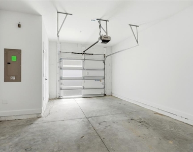 2130 Whitney Marsh Alley - Photo Thumbnail 35