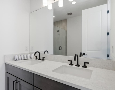 2130 Whitney Marsh Alley - Photo Thumbnail 20