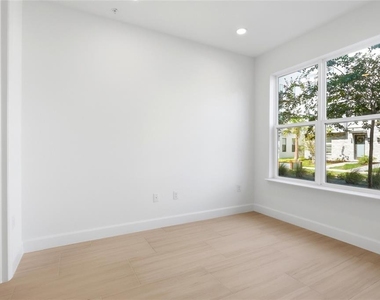 2130 Whitney Marsh Alley - Photo Thumbnail 5