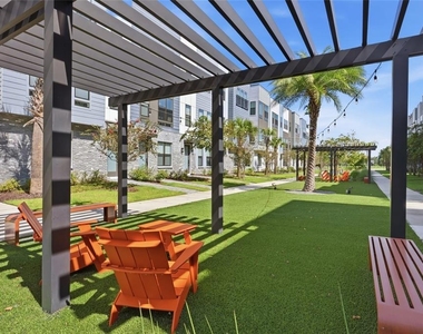 2130 Whitney Marsh Alley - Photo Thumbnail 37