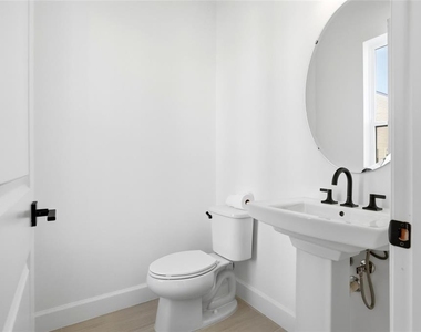 2130 Whitney Marsh Alley - Photo Thumbnail 8