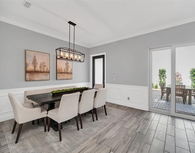 8878 Bismarck Palm Drive - Photo Thumbnail 20