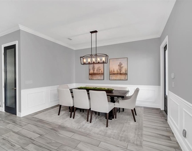 8878 Bismarck Palm Drive - Photo Thumbnail 18
