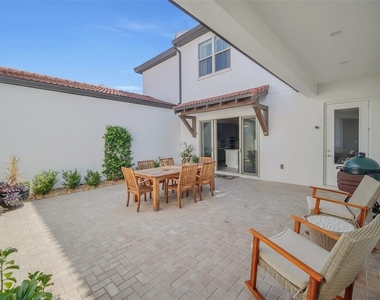8878 Bismarck Palm Drive - Photo Thumbnail 37