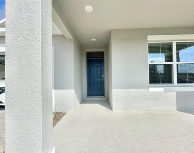 5610 Galloping Drive - Photo Thumbnail 2