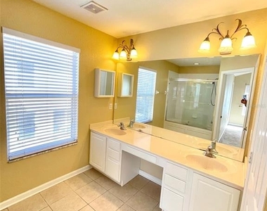 3602 Shallot Drive - Photo Thumbnail 12