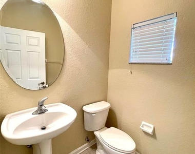 3602 Shallot Drive - Photo Thumbnail 9