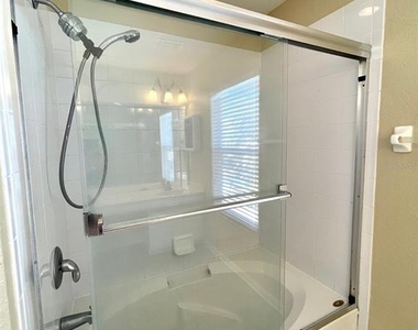 3602 Shallot Drive - Photo Thumbnail 13